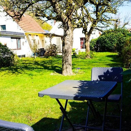 Gemuetliches Haus Mit Grossem Traumhaften Garten BRE エクステリア 写真