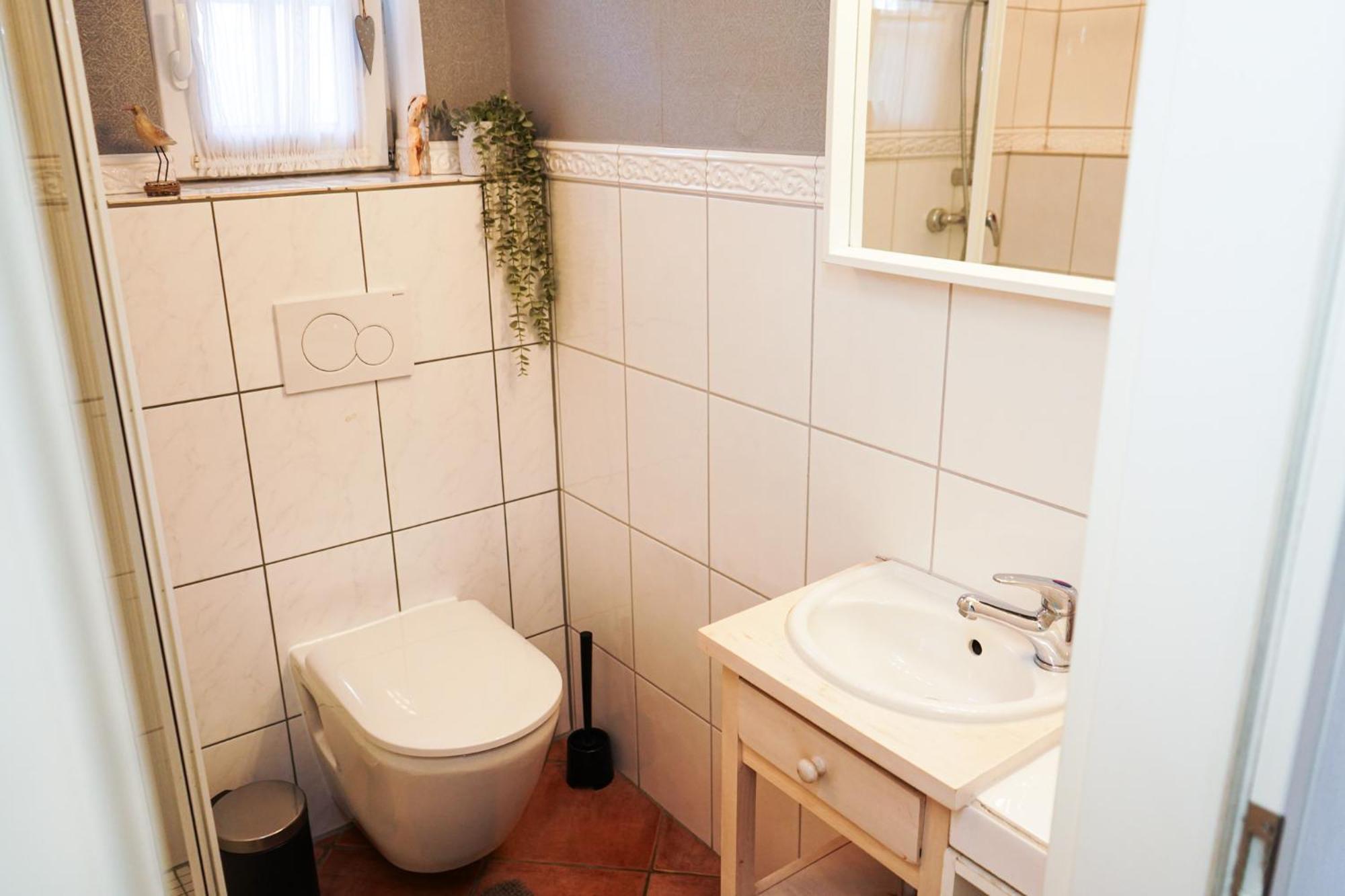 Gemuetliches Haus Mit Grossem Traumhaften Garten BRE エクステリア 写真